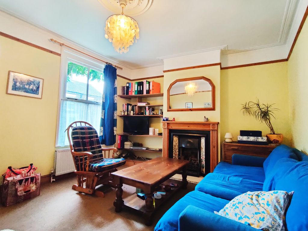 Property photo 2 of 10 Image