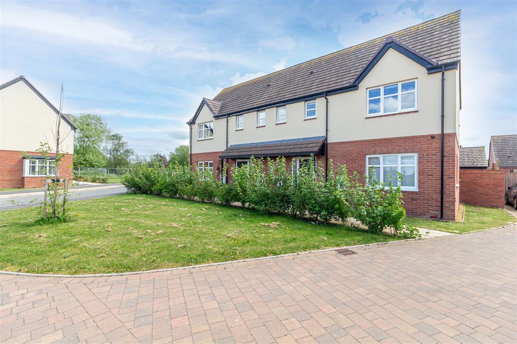Property photo 1 of 21 Front-1.Jpg