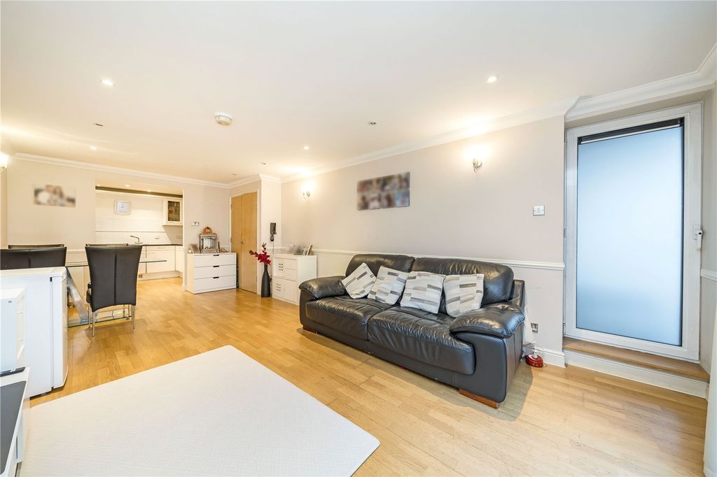 Property photo 2 of 9 Picture No. 09