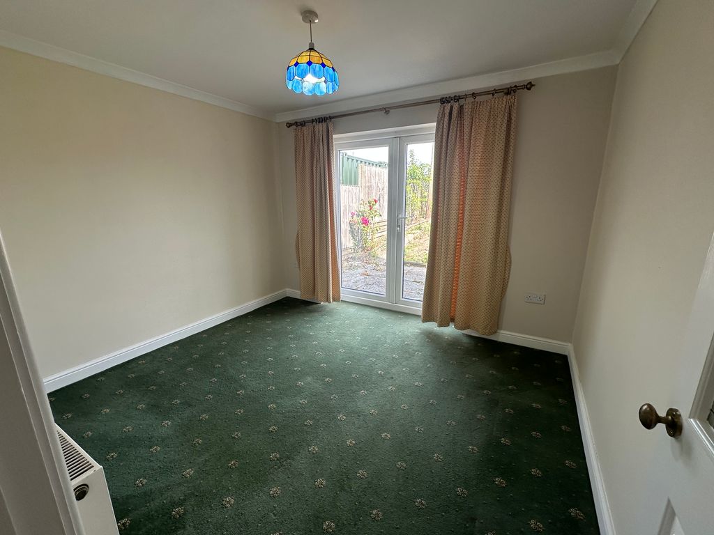 Property photo 3 of 9 Img_8645