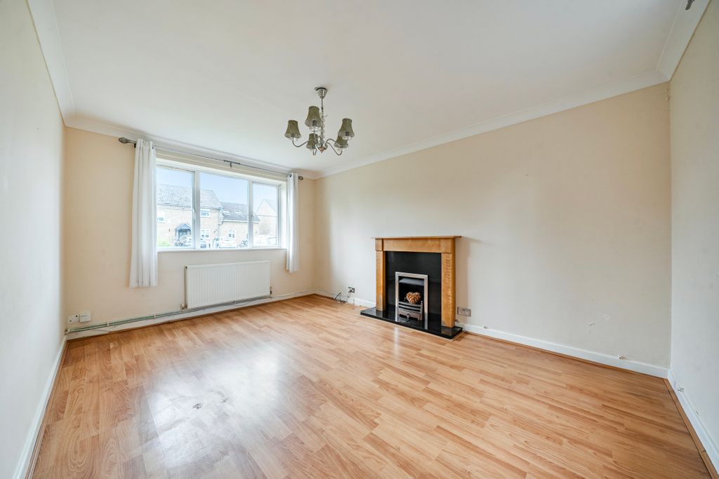 Property photo 3 of 17 148581418