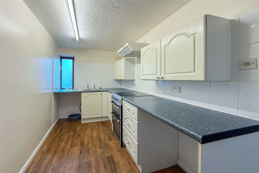 Property photo 3 of 13 Picture No. 09