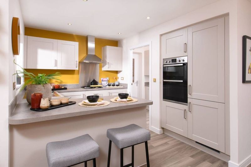 Property photo 3 of 17 Photo 13