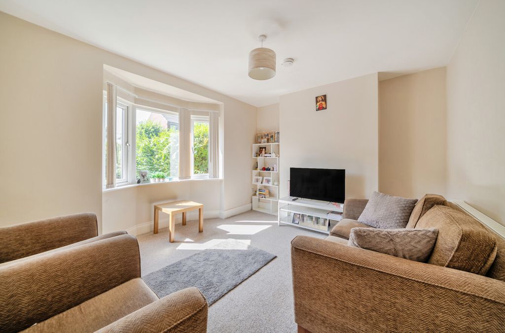 Property photo 3 of 14 1504081-8-6A7c8Ea...