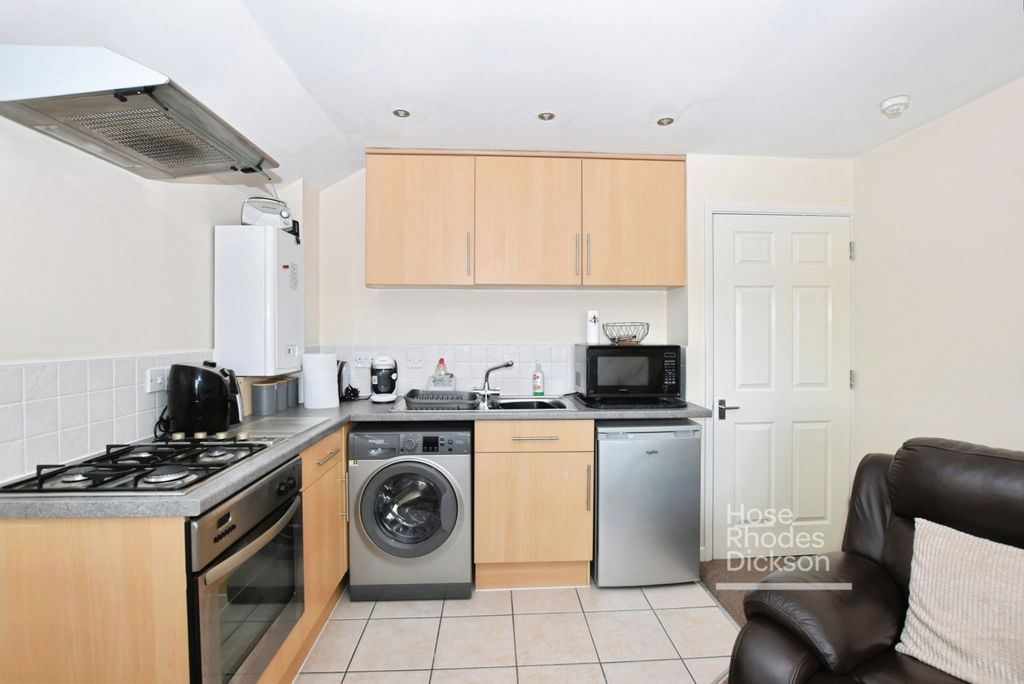Property photo 3 of 5 Pbox-Img.Jpg