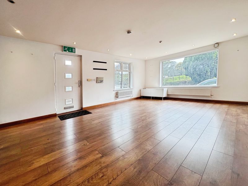 Property photo 2 of 18 Office 1 Reception