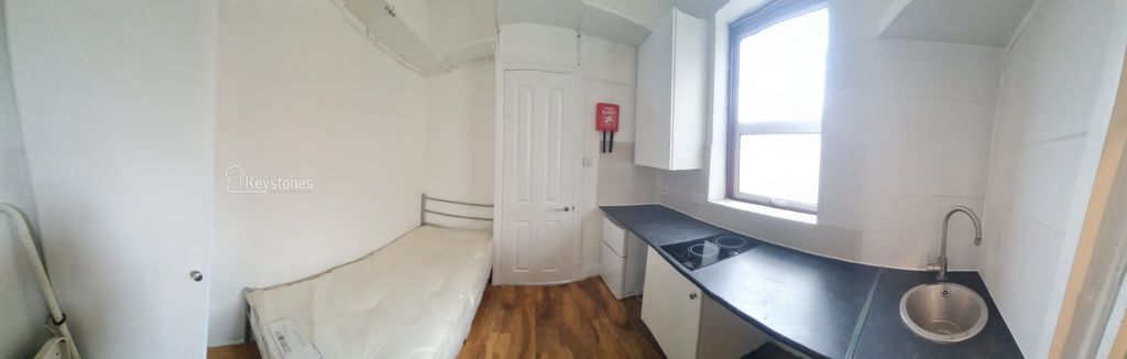 Property photo 1 of 12 Photo 1