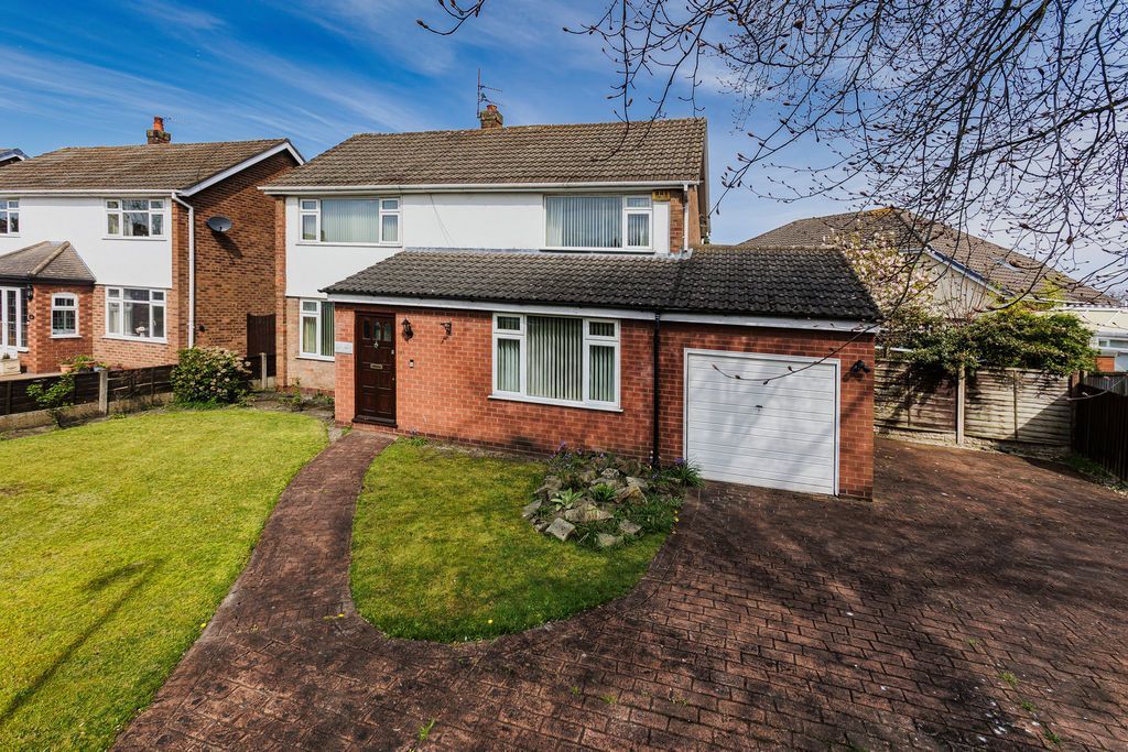 Property photo 1 of 23