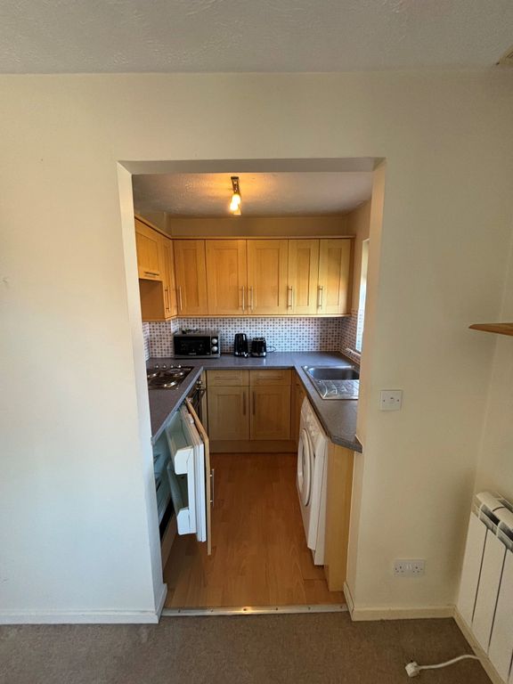 Property photo 2 of 6