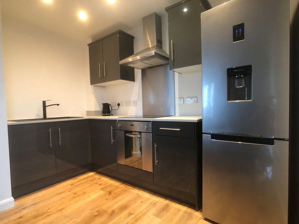 Property photo 2 of 10