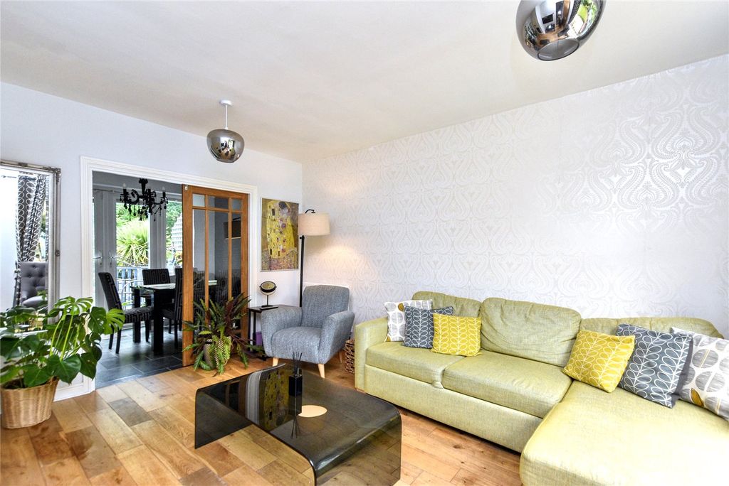 Property photo 2 of 15 Picture No. 01
