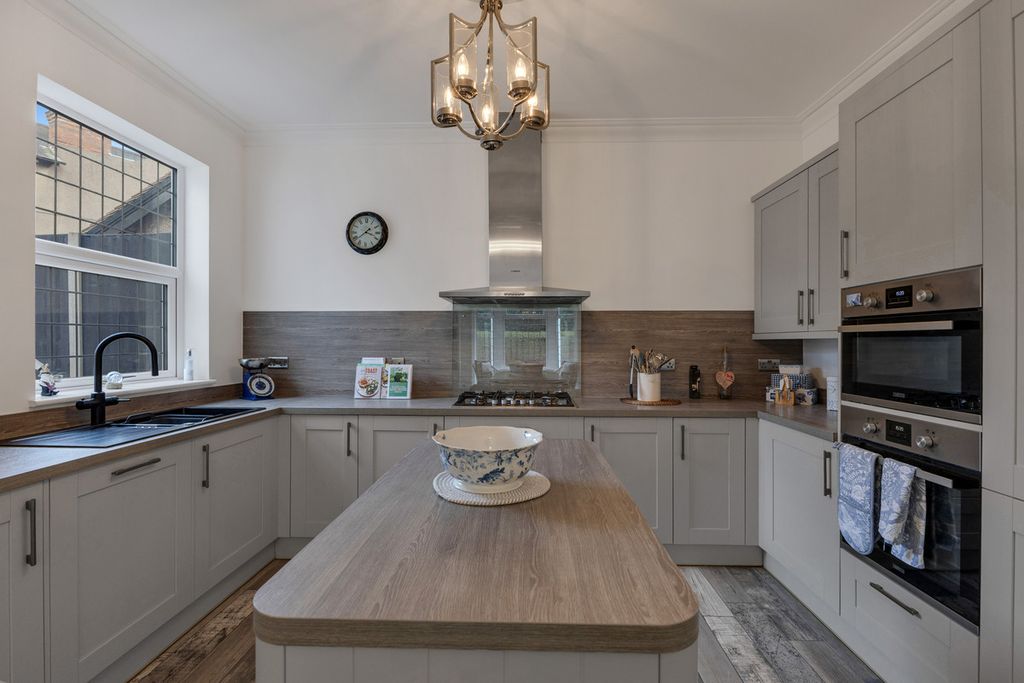 Additional image 12 of 4 bed semi-detached house for saleBrays Lane, Coventry CV2