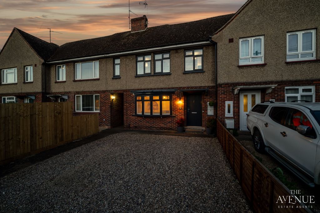 Property photo 1 of 39 5034404