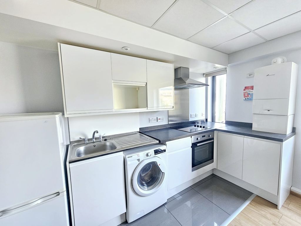 Property photo 1 of 3 Image