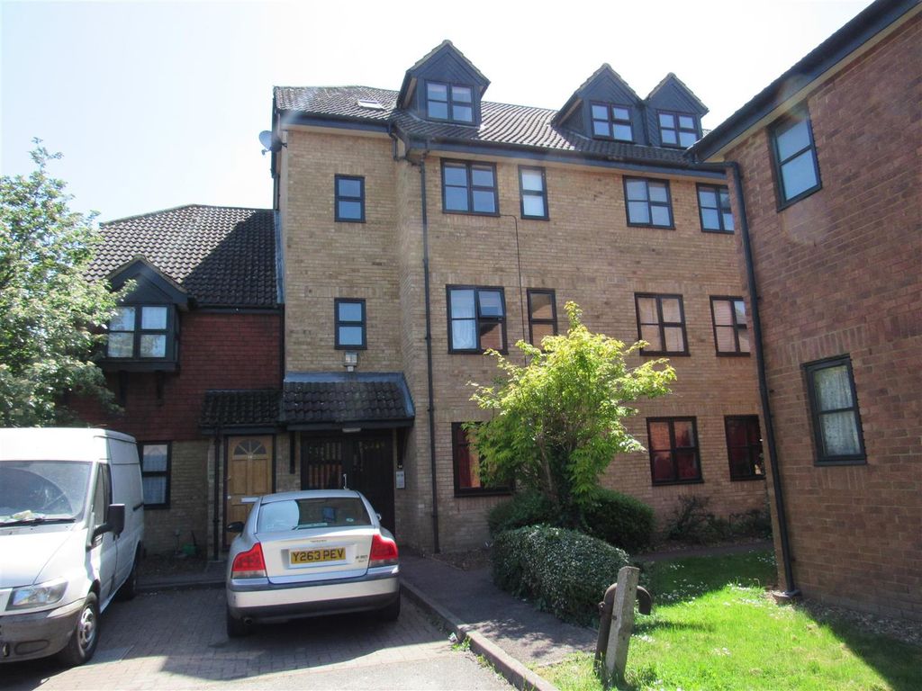 Property photo 1 of 7