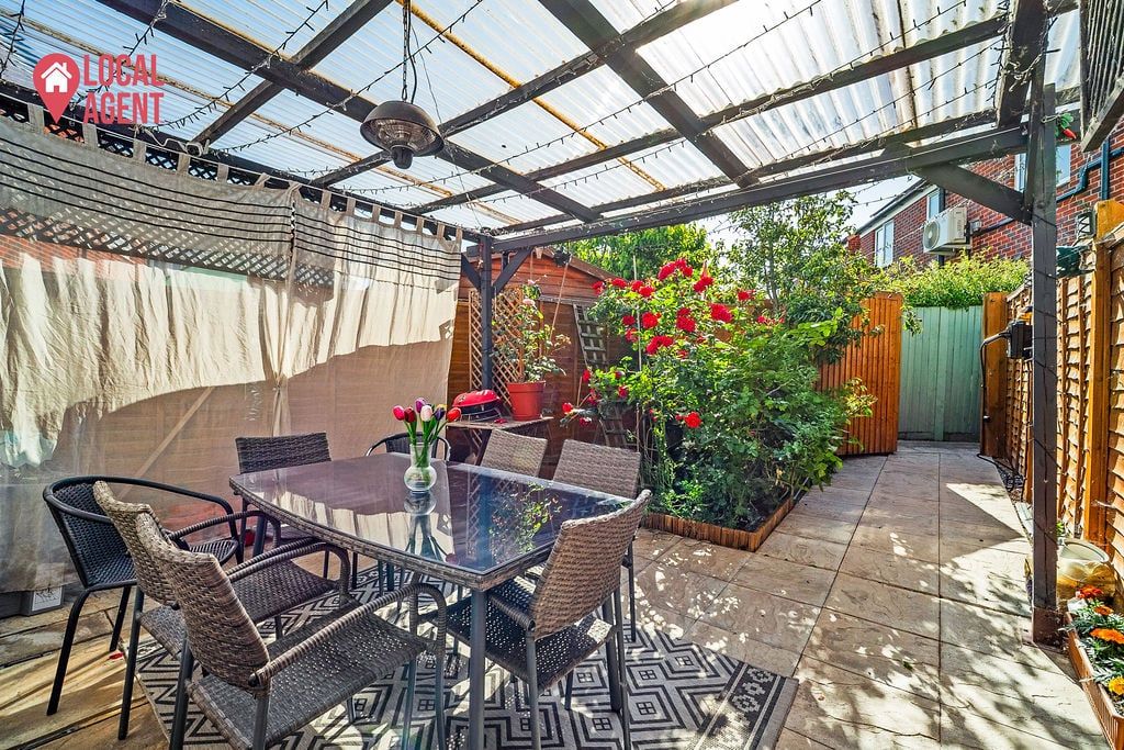 Property photo 3 of 19