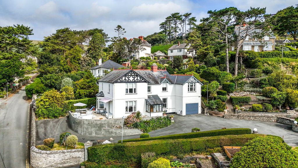 Property photo 1 of 27 Image