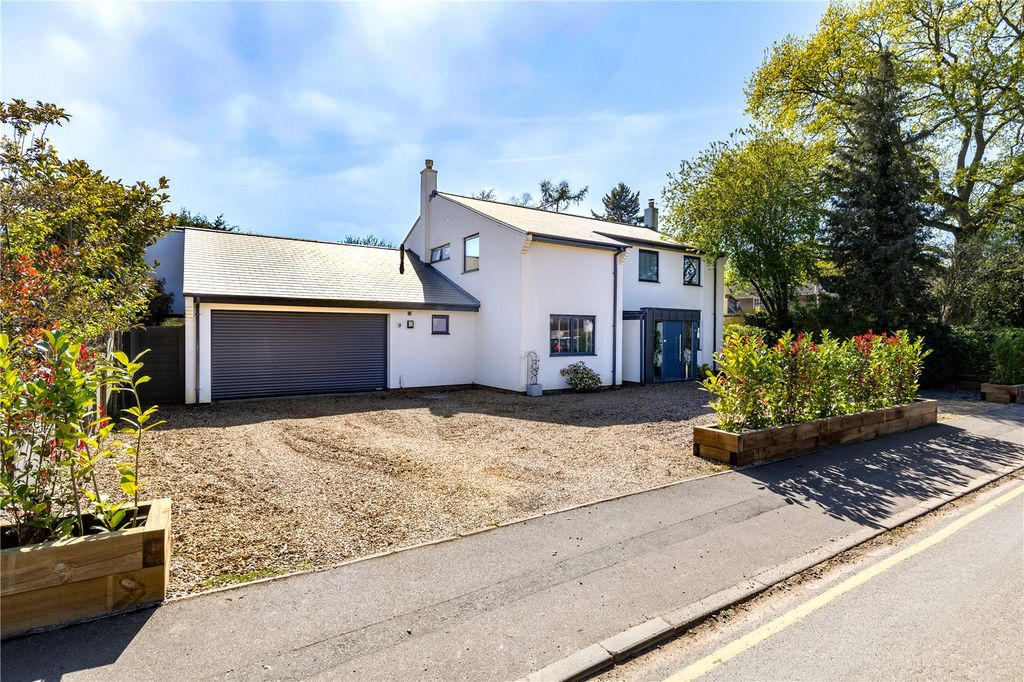 Property photo 2 of 25 Picture No. 30