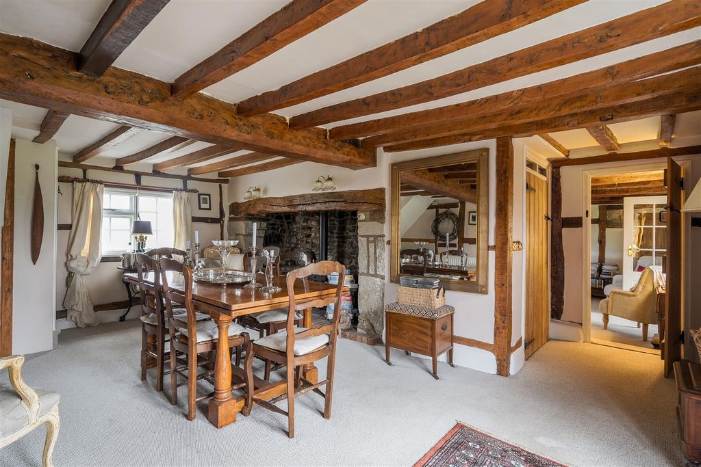 Property photo 3 of 27 1244580 (4).Jpg