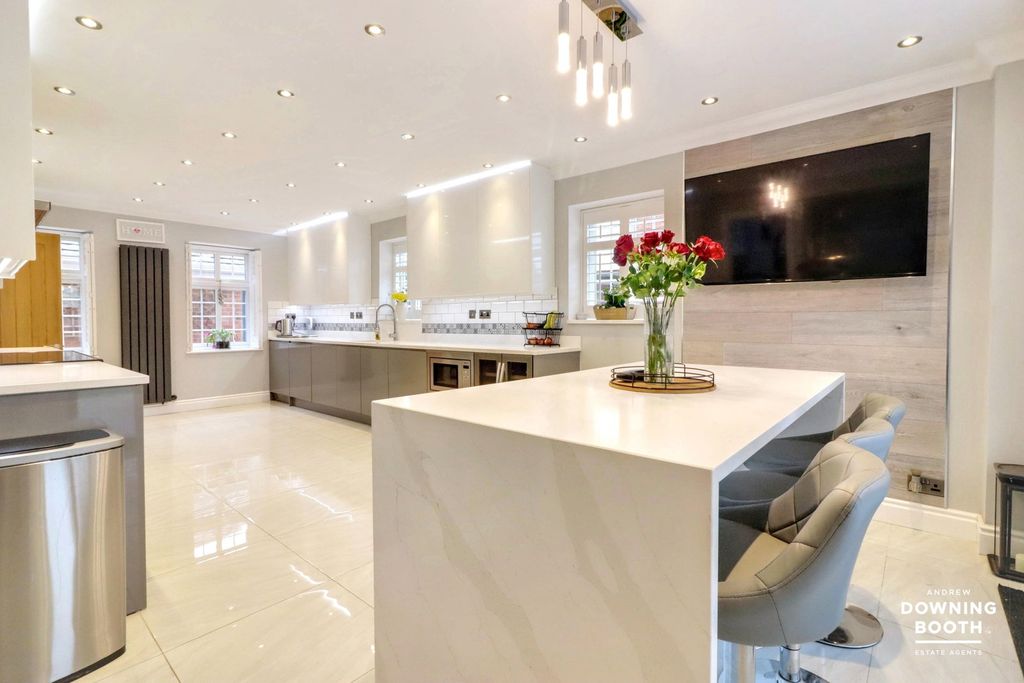 Additional image 9 of 5 bed detached house for saleFriary Road, Lichfield WS13