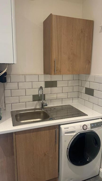 Property photo 2 of 12 Photo 2