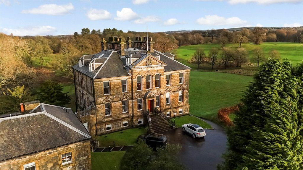 Property photo 1 of 33 Picture No. 39