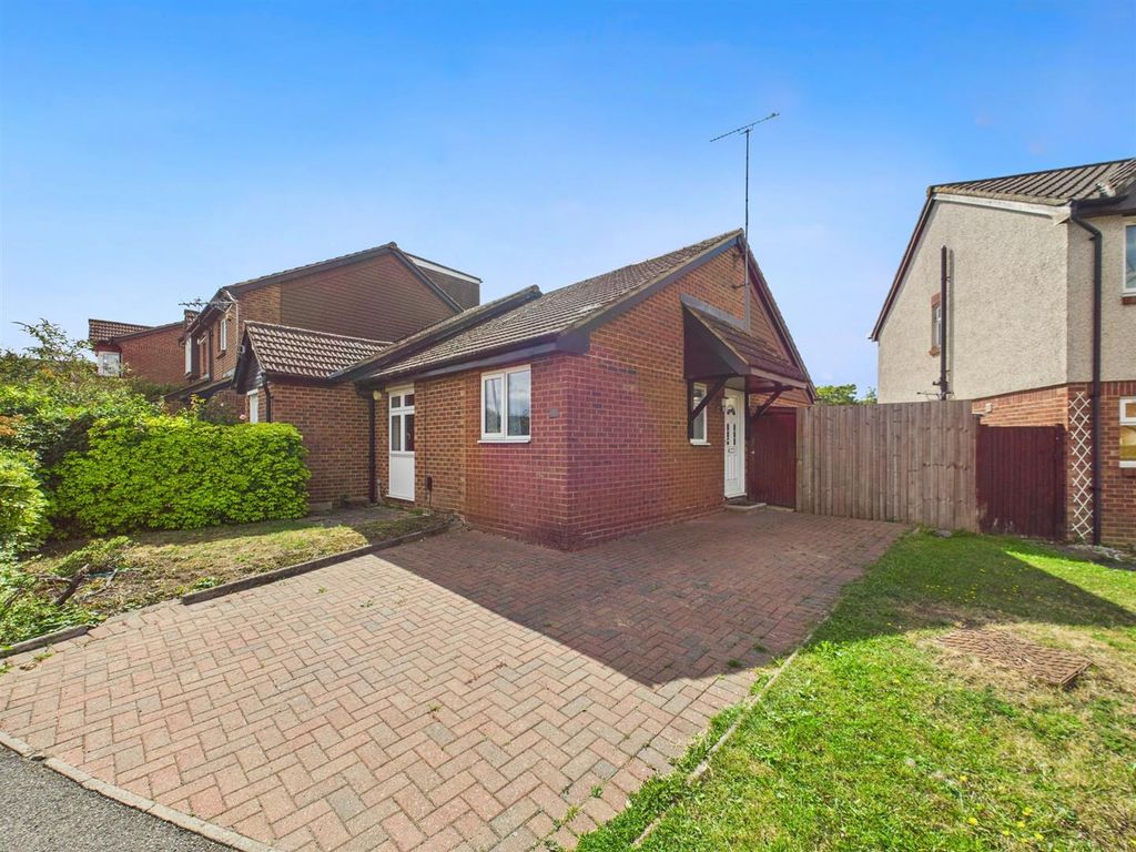 Property photo 1 of 7 Cam05080G0-Pr0169-Still002.Jpg