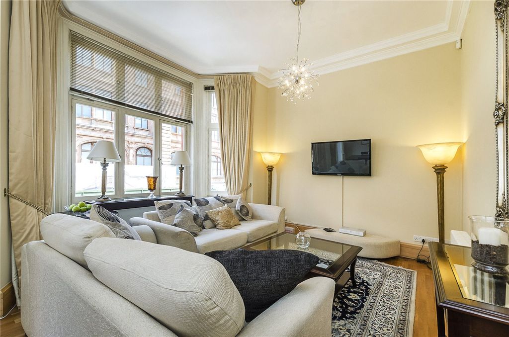 Property photo 3 of 14 Picture No. 11