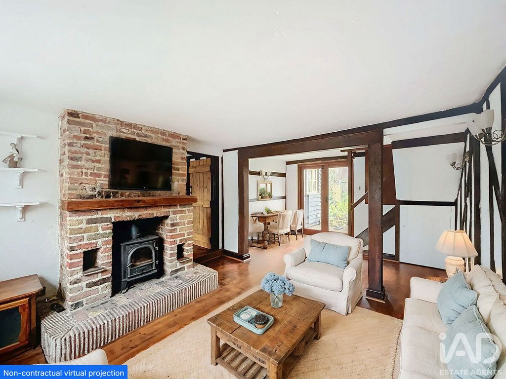 Property photo 3 of 13