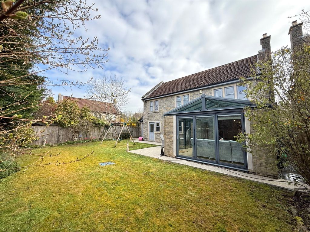 Property photo 2 of 31 Picture No. 26