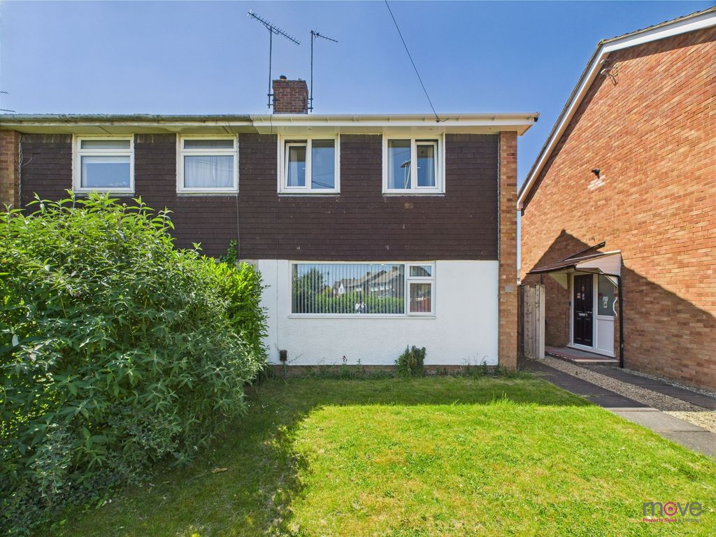 Property photo 2 of 14