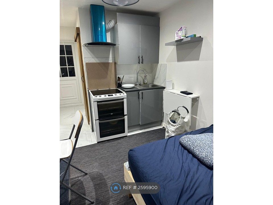 Property photo 1 of 4