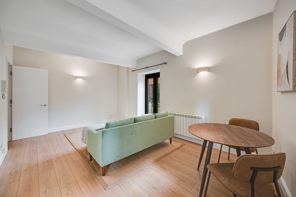 Property photo 3 of 18 Dsc_0900-Hdr