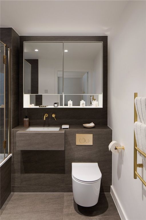 Property photo 3 of 11 Picture No. 12