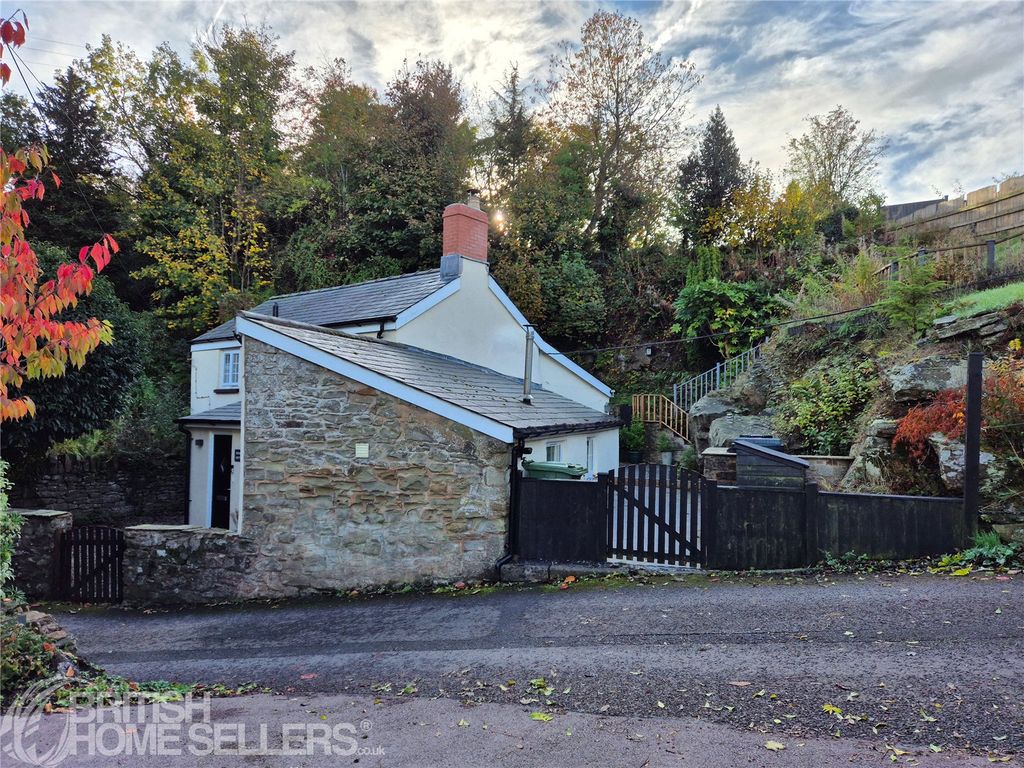 Property photo 2 of 30 2