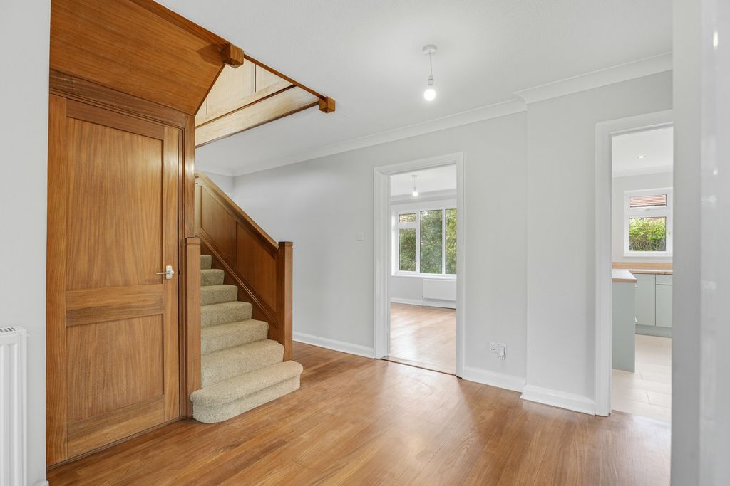 Property photo 2 of 45