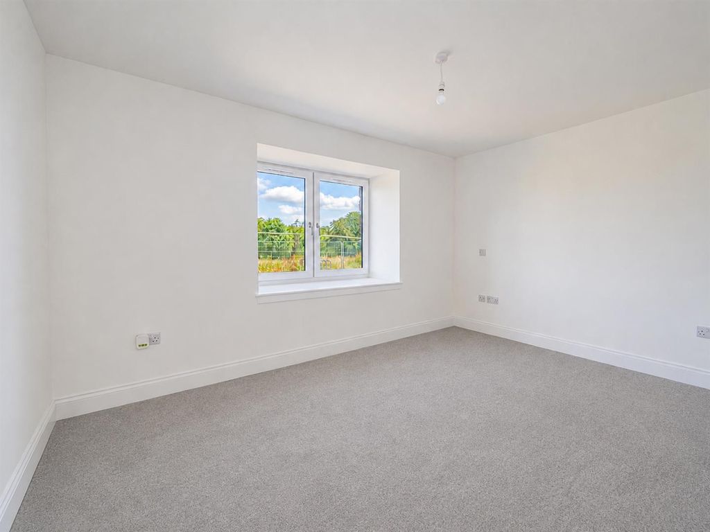 Property photo 3 of 21 Gardyne View-37.Jpg