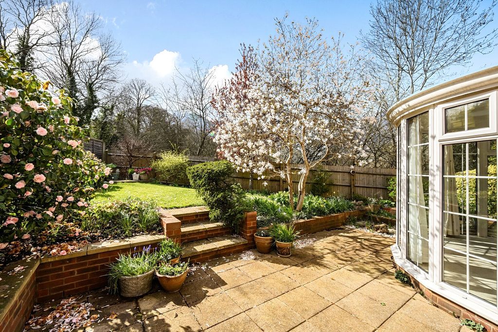 Property photo 2 of 22 Picture No. 19