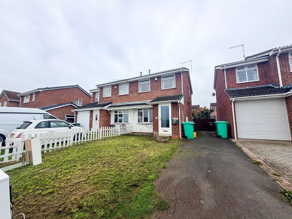Property photo 1 of 11