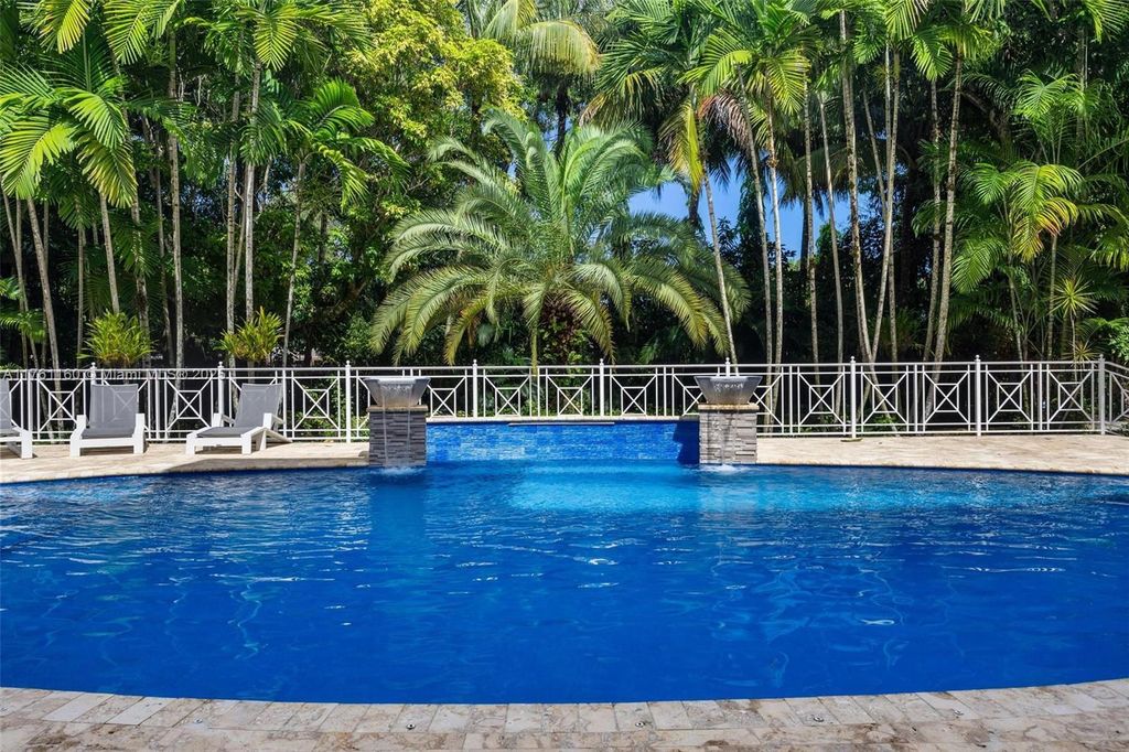 Property photo 3 of 50 <Alttext/>