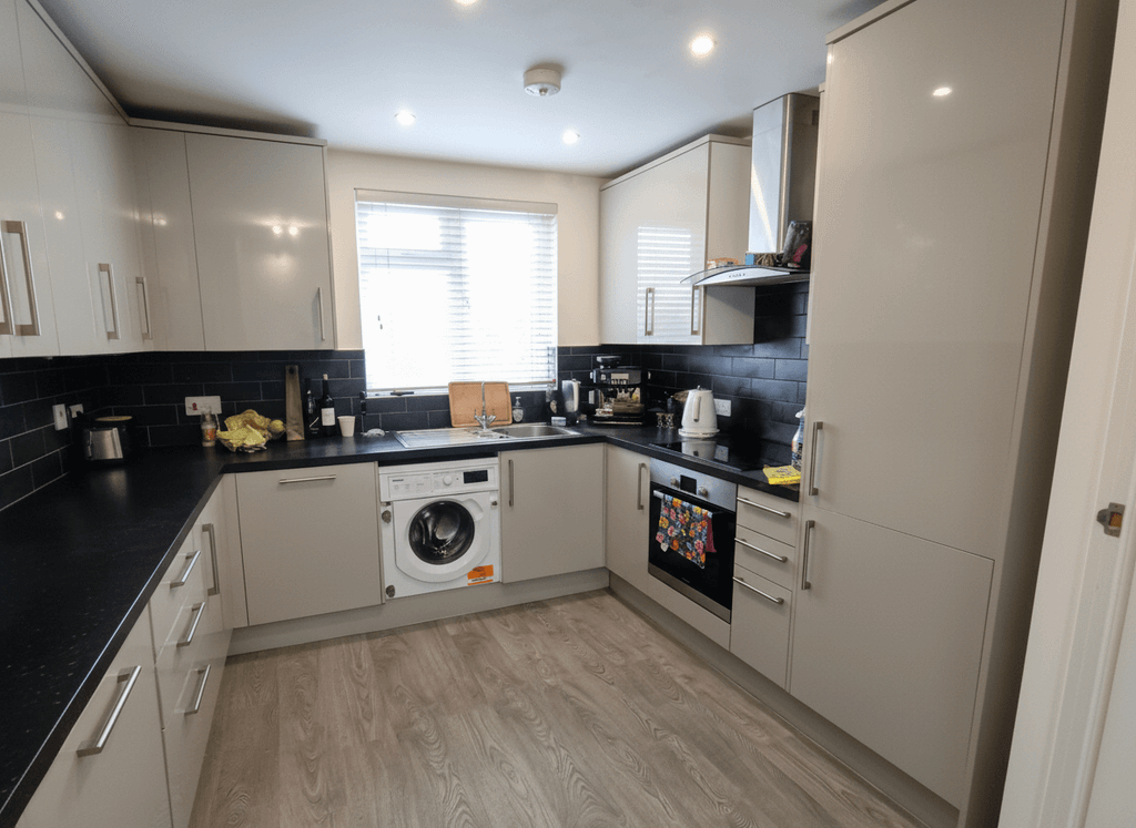 Property photo 1 of 5 Gallery