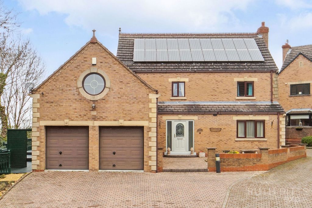 Property photo 1 of 54