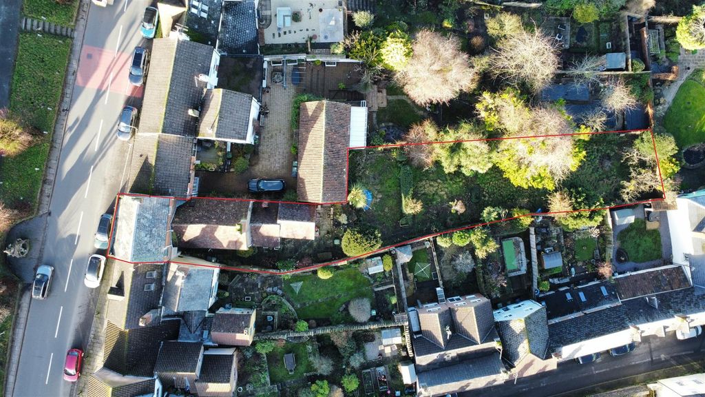 Property photo 2 of 23