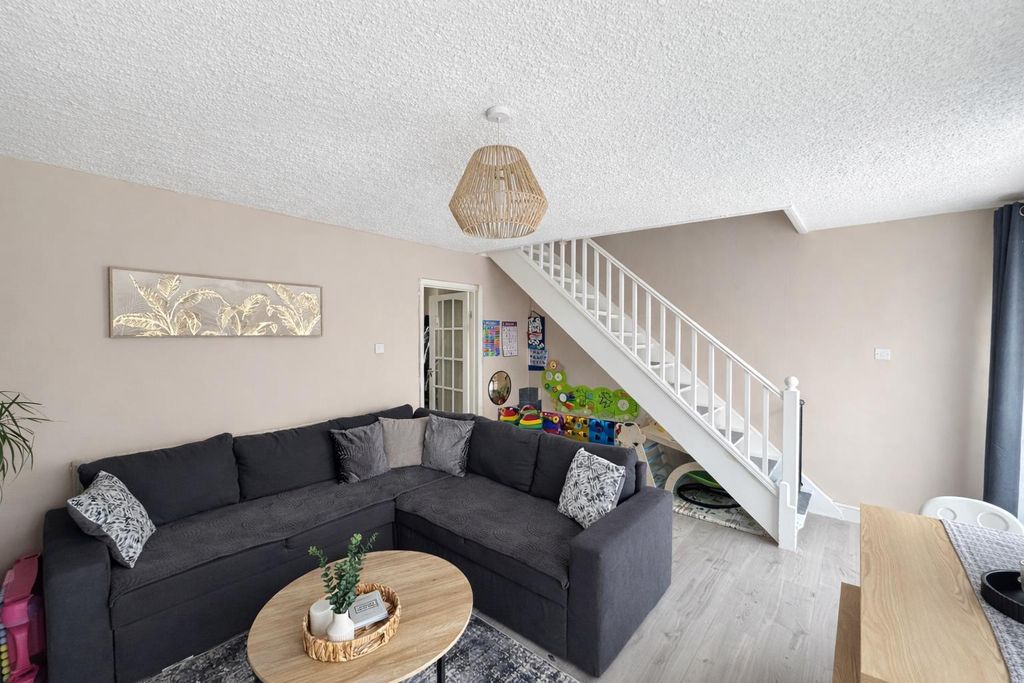 Property photo 2 of 8 Living Room