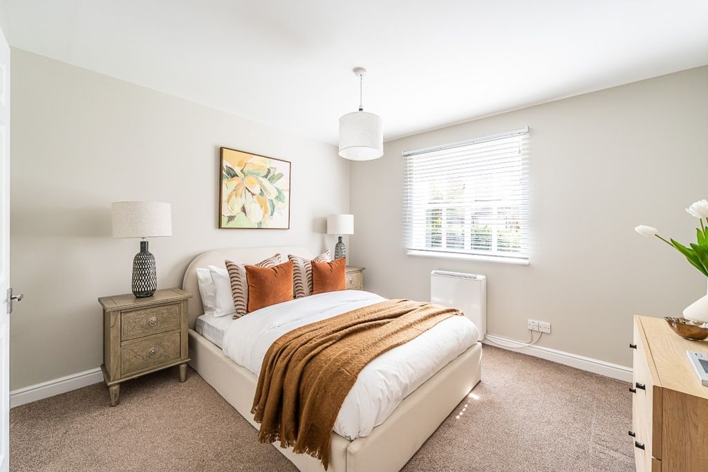 Property photo 3 of 15 1