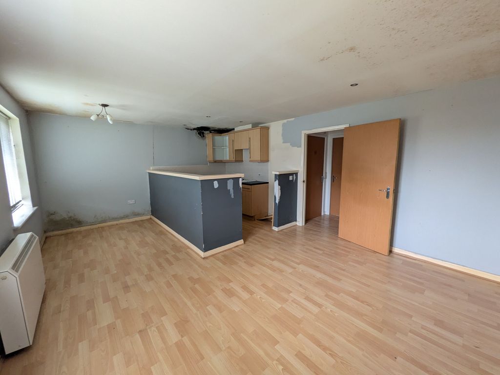 Property photo 3 of 8 Pxl_20260227_123441912