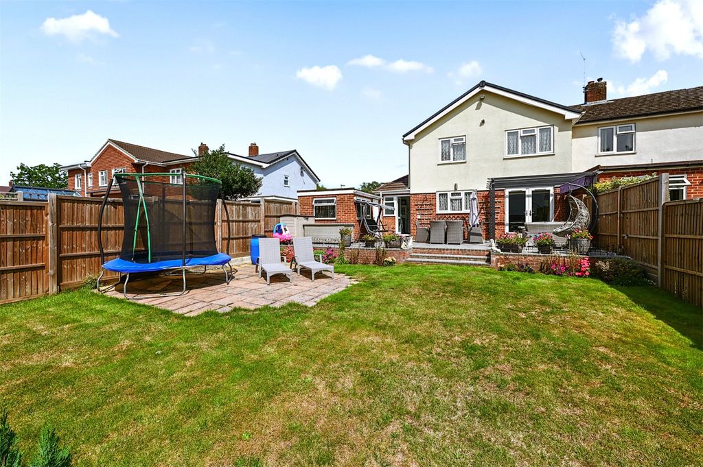 Property photo 3 of 16 Picture No. 14