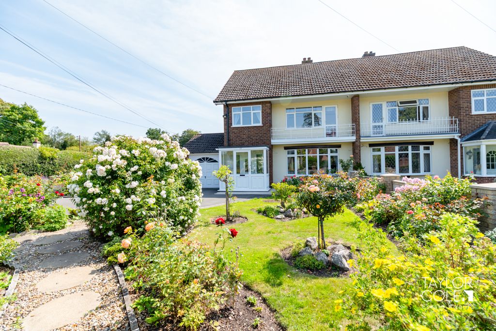 Property photo 1 of 34