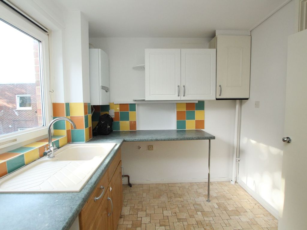 Property photo 3 of 14