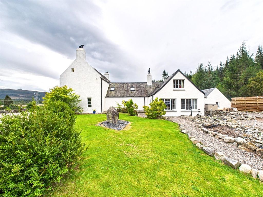 Property photo 1 of 70 Cam02768G0-Pr0126-Still010.Jpg